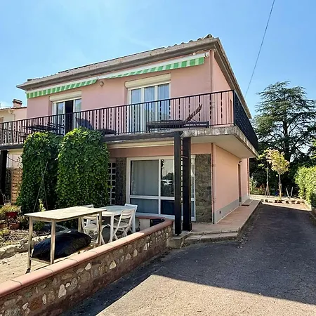 Familial Climatise Avec Terrasse, 2 Chambres, A 8 Km De La - - Fr-1-225-737 Apartment